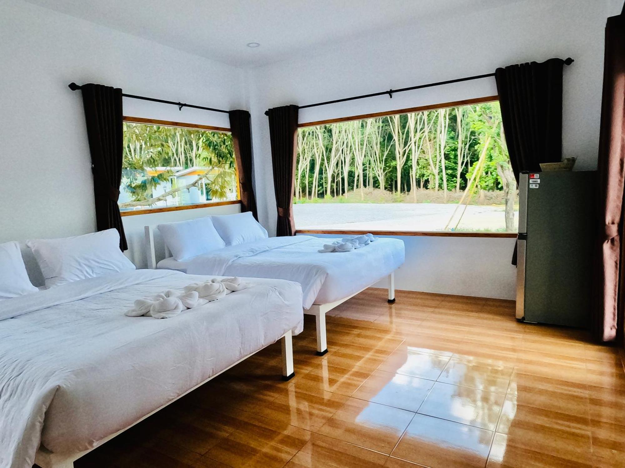 Suanvadee Resort สวนวดี รีสอร์ท Don Sak Εξωτερικό φωτογραφία