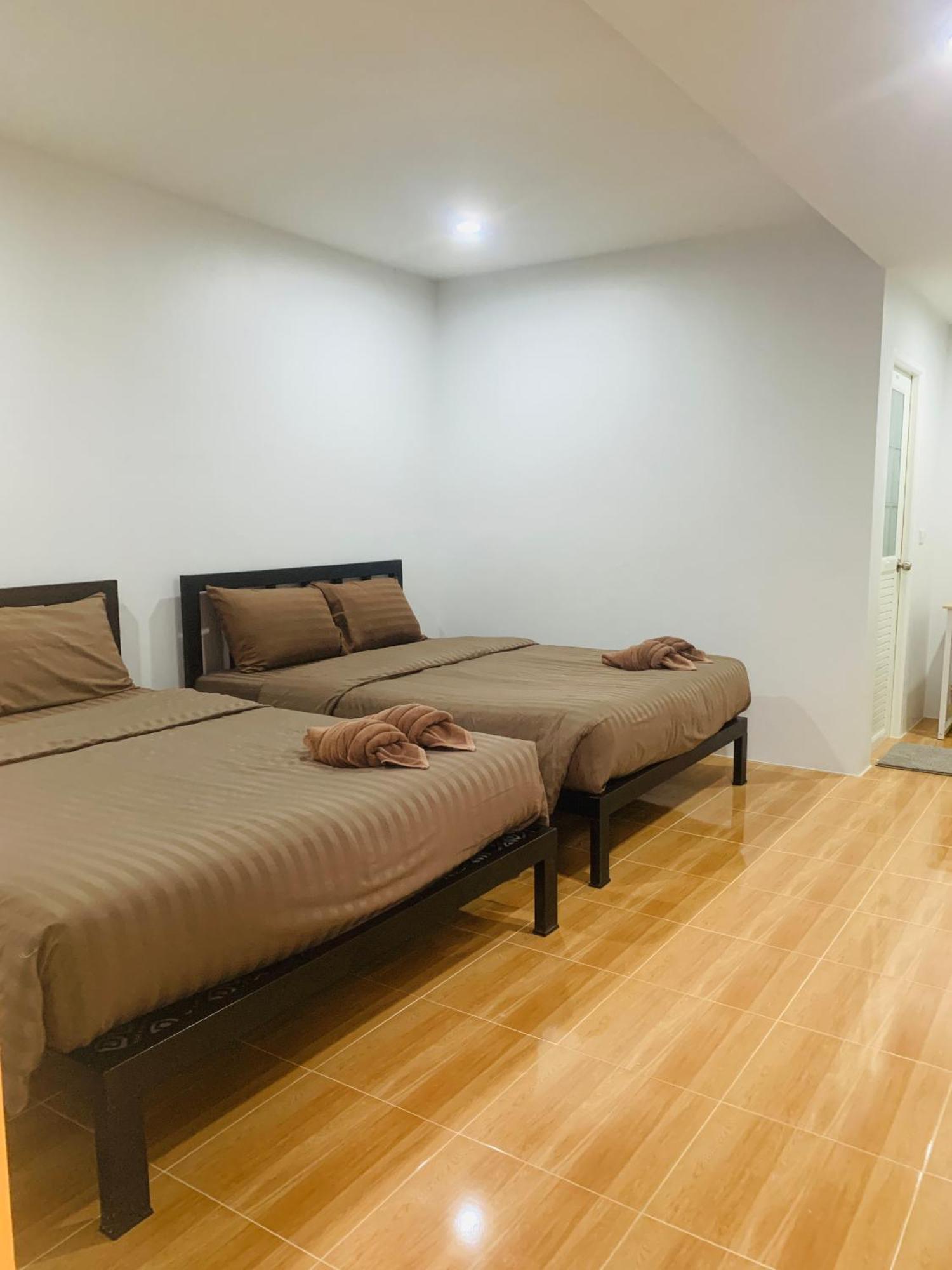 Suanvadee Resort สวนวดี รีสอร์ท Don Sak Εξωτερικό φωτογραφία